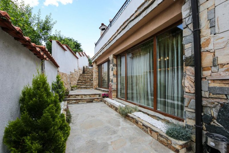  Къщата на времето - Снимка 1