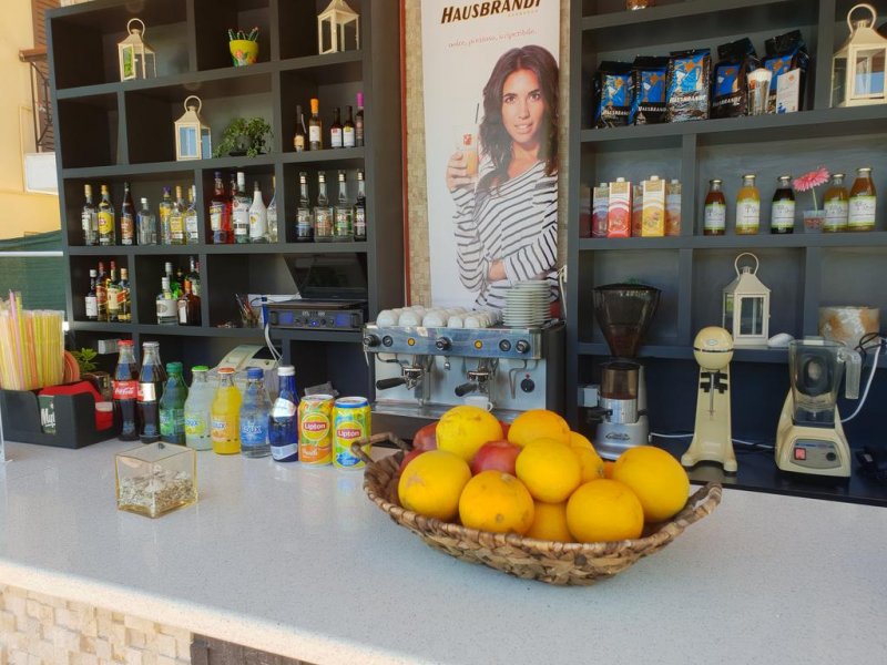 Eleana Hotel - Снимка 10