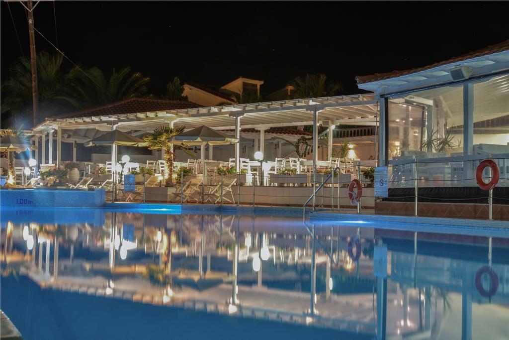 5 нощувки със закуски и вечери в хотел Akti Ouranoupoli 4*, Халкидики, Гърция през Юли! - Снимка 29