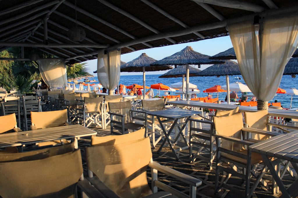 5 нощувки със закуски и вечери в хотел Akti Ouranoupoli 4*, Халкидики, Гърция през Юли! - Снимка 8