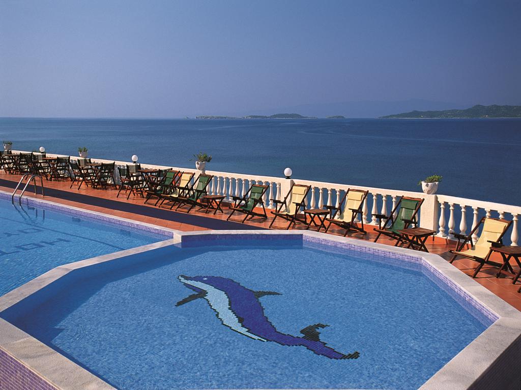 5 нощувки със закуски и вечери в хотел Akti Ouranoupoli 4*, Халкидики, Гърция през Юли! - Снимка 40