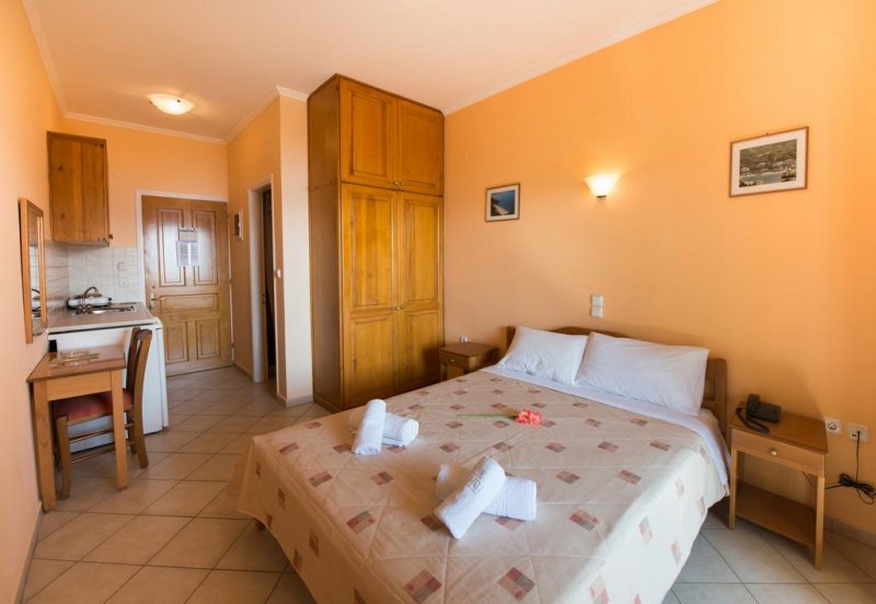 Hotel Sofia Nikiana - Снимка 8