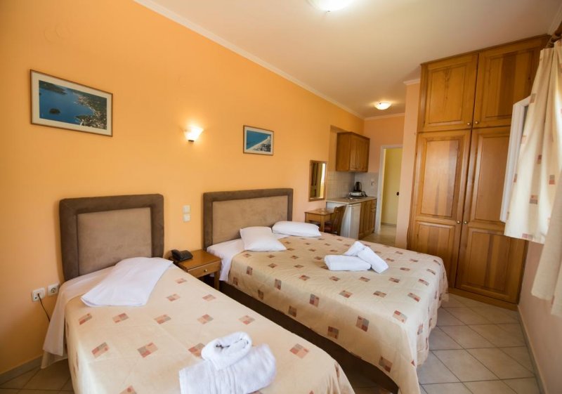 Hotel Sofia Nikiana - Снимка 5