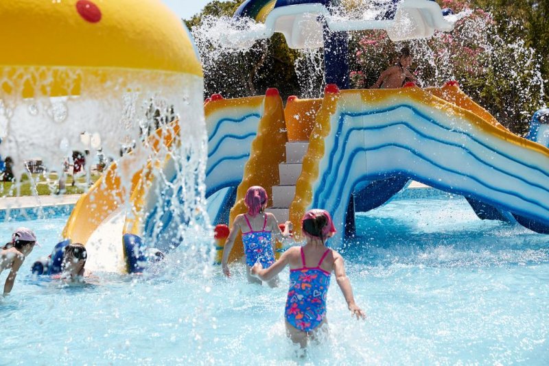 Theophano Imperial Palace - Снимка 3