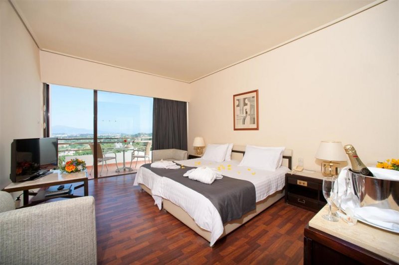 Corfu Holiday Palace - Снимка 11