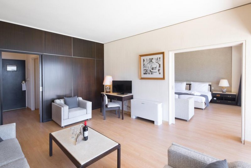 Corfu Holiday Palace - Снимка 4