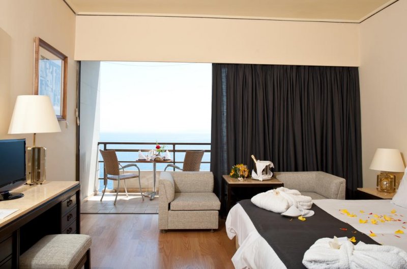 Corfu Holiday Palace - Снимка 11