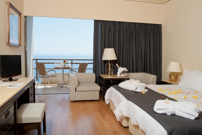 Corfu Holiday Palace - Снимка 3