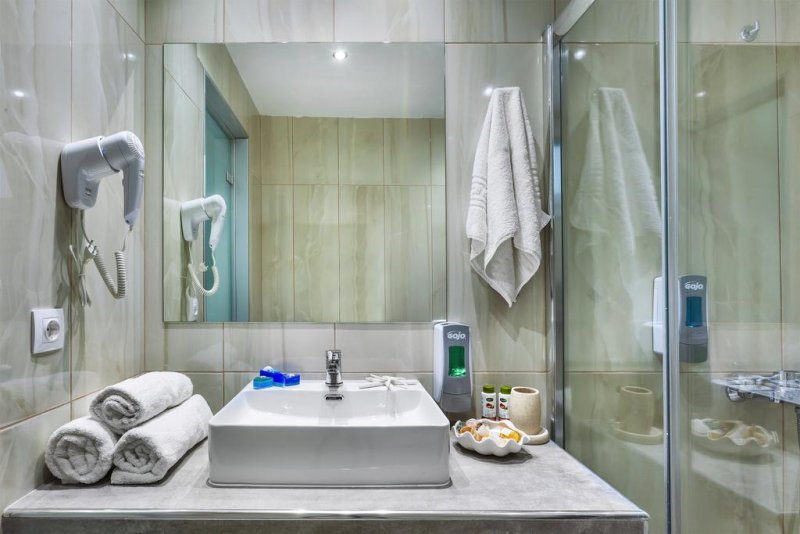 Anna Hotel - Снимка 1