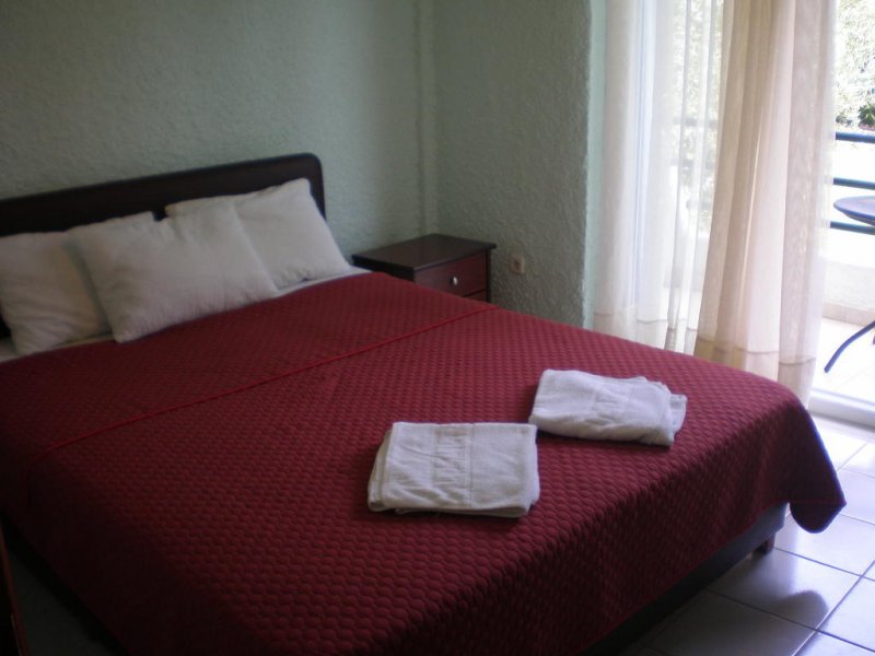Olympic Bibis Hotel - Снимка 3