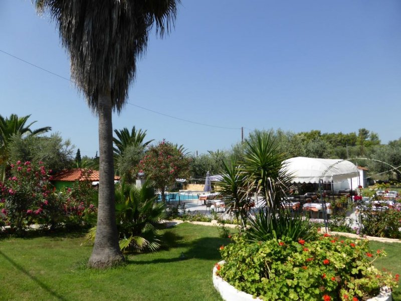 Olympic Bibis Hotel - Снимка 10