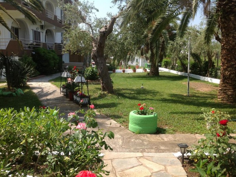 Olympic Bibis Hotel - Снимка 9