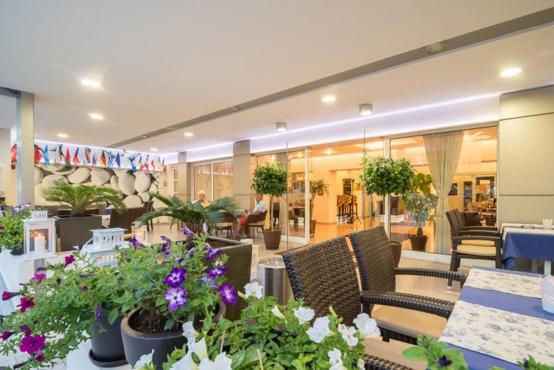 Hotel Europe - Снимка 4