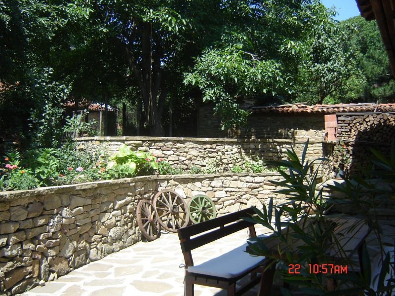 Къща за гости Кенара - Снимка 8