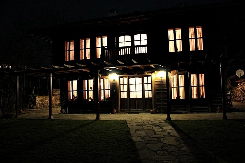 Къща за гости Кенара - Снимка 2