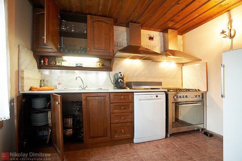 Къща за гости Кенара - Снимка 9