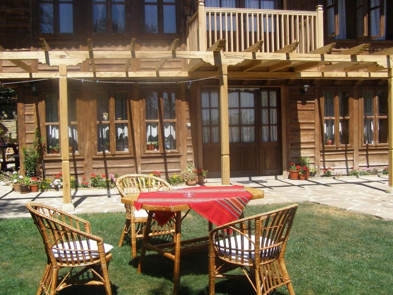 Къща за гости Кенара - Снимка 4