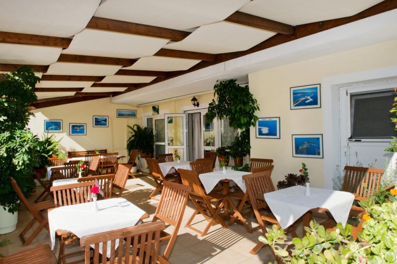Vassiliki Bay Hotel - Снимка 4