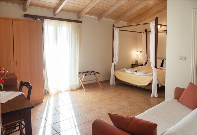 Vassiliki Bay Hotel - Снимка 3