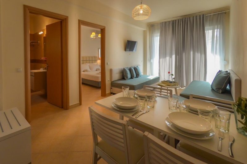 Aelia Villa - Снимка 5