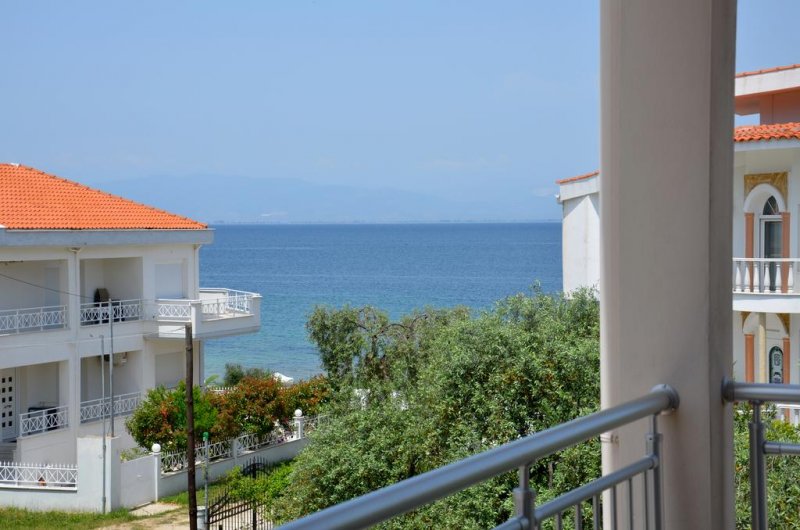 Aelia Villa - Снимка 8