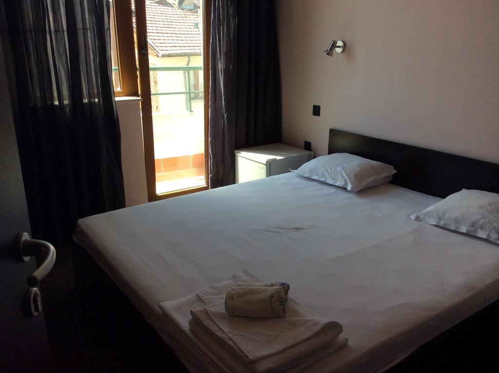 Нощувка в хотел Сантана**, Сандански на ТОП ЦЕНА - Снимка 34