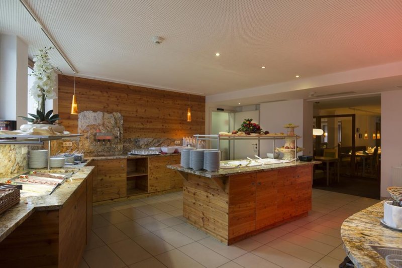 Hotel Bon Alpina - Снимка 2