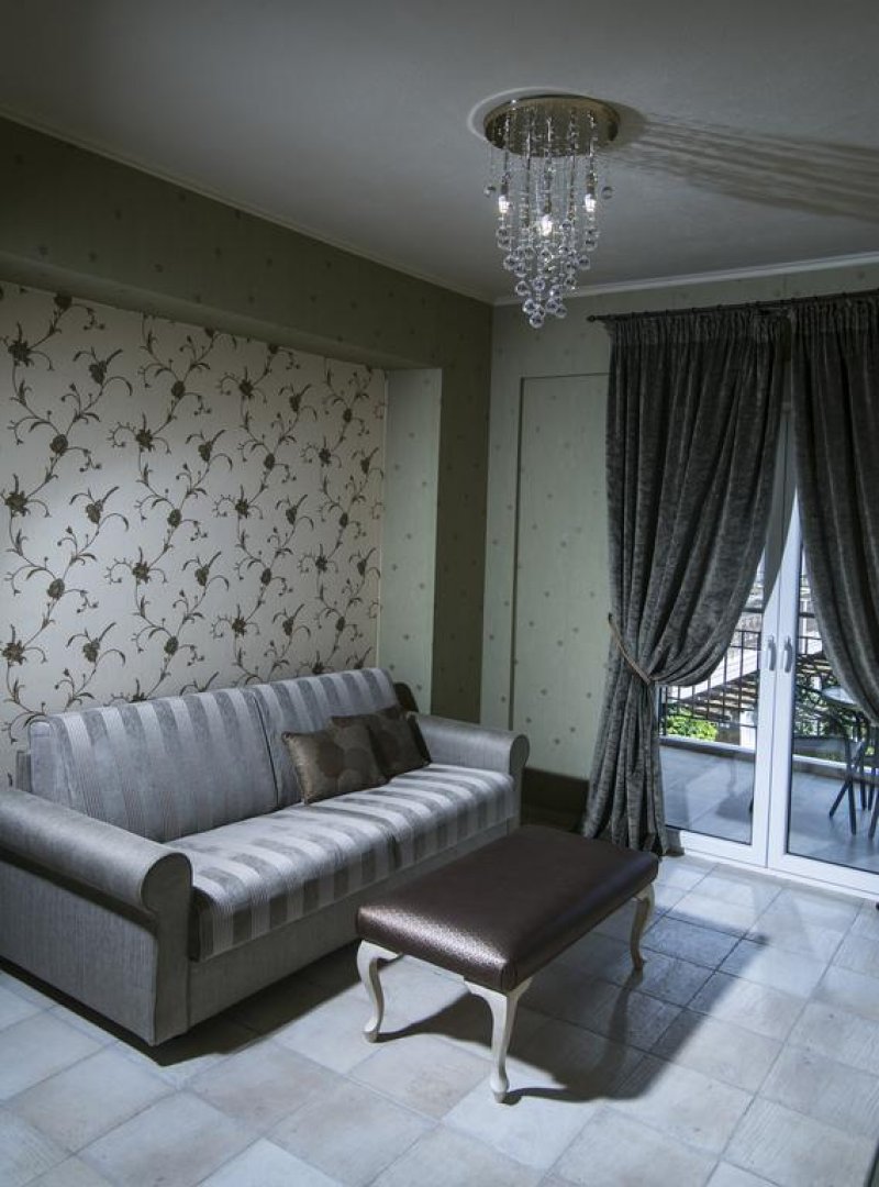 Achtis Hotel - Снимка 7