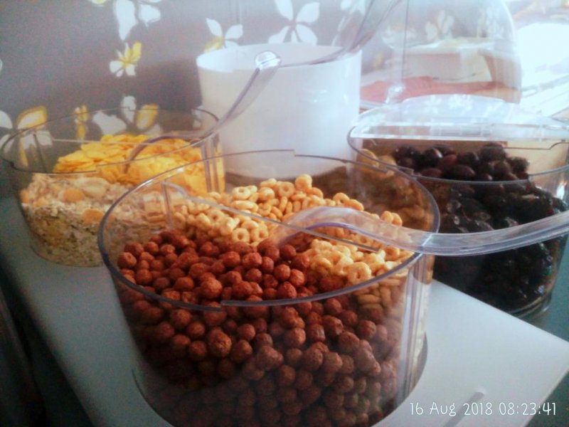 Aliston Hotel Studios - Снимка 7