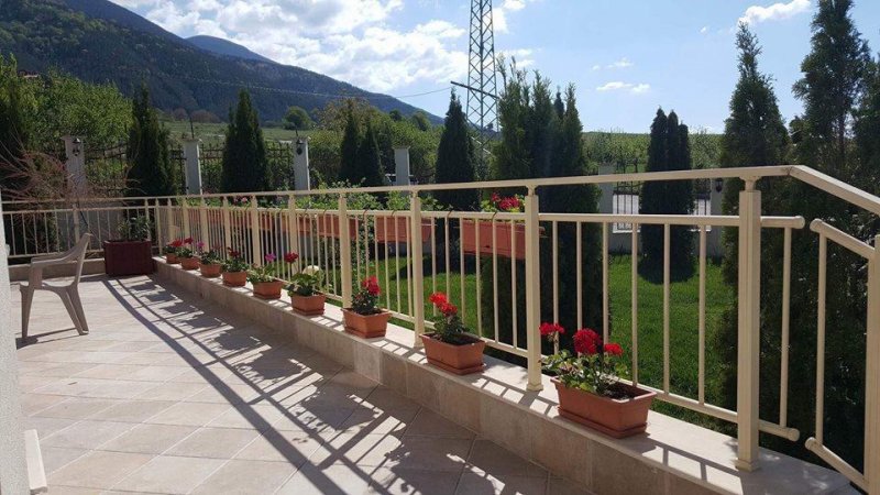 Къщи за гости Викея - Снимка 1