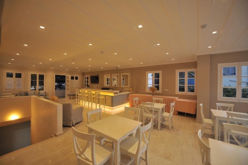 Hotel Agios Nikitas - Снимка 4