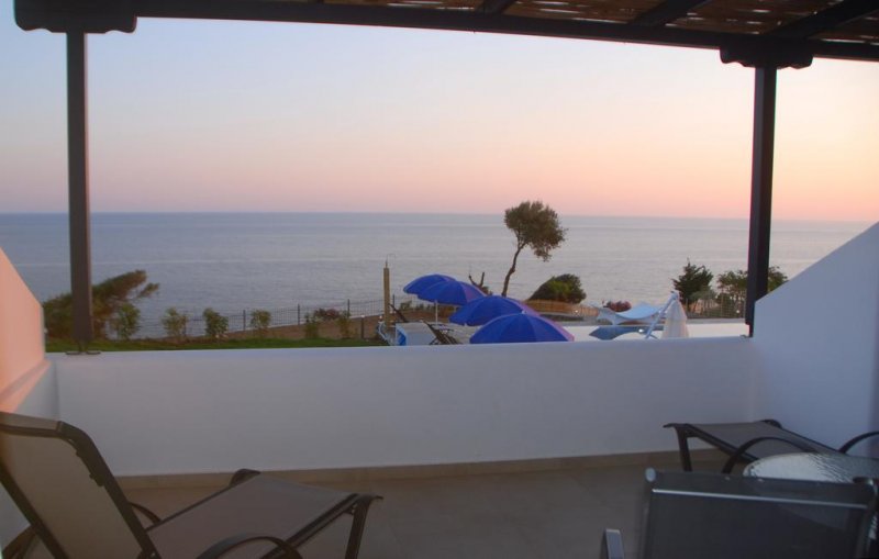 Eroessa - Samothraki Beach Apartments & Suites Hotel - Снимка 1