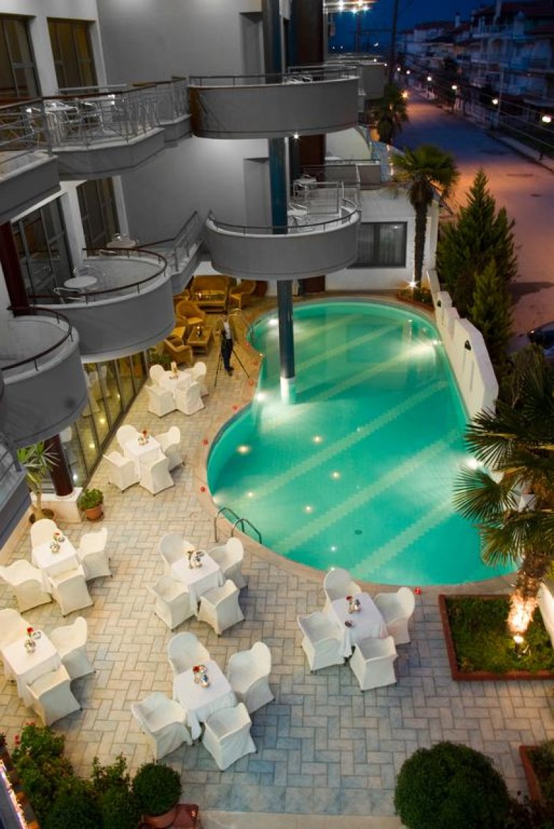 Mediterranean Resort - Снимка 7