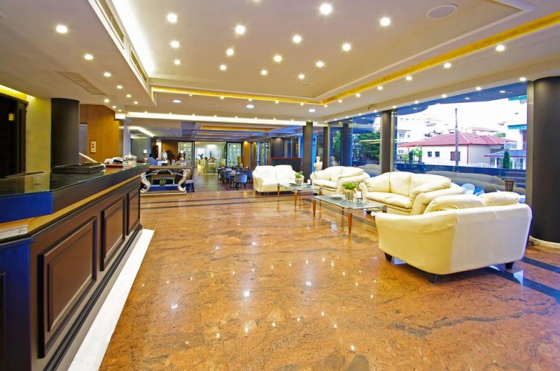 Mediterranean Resort - Снимка 10