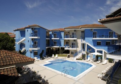 Stratos Hotel - Снимка 1