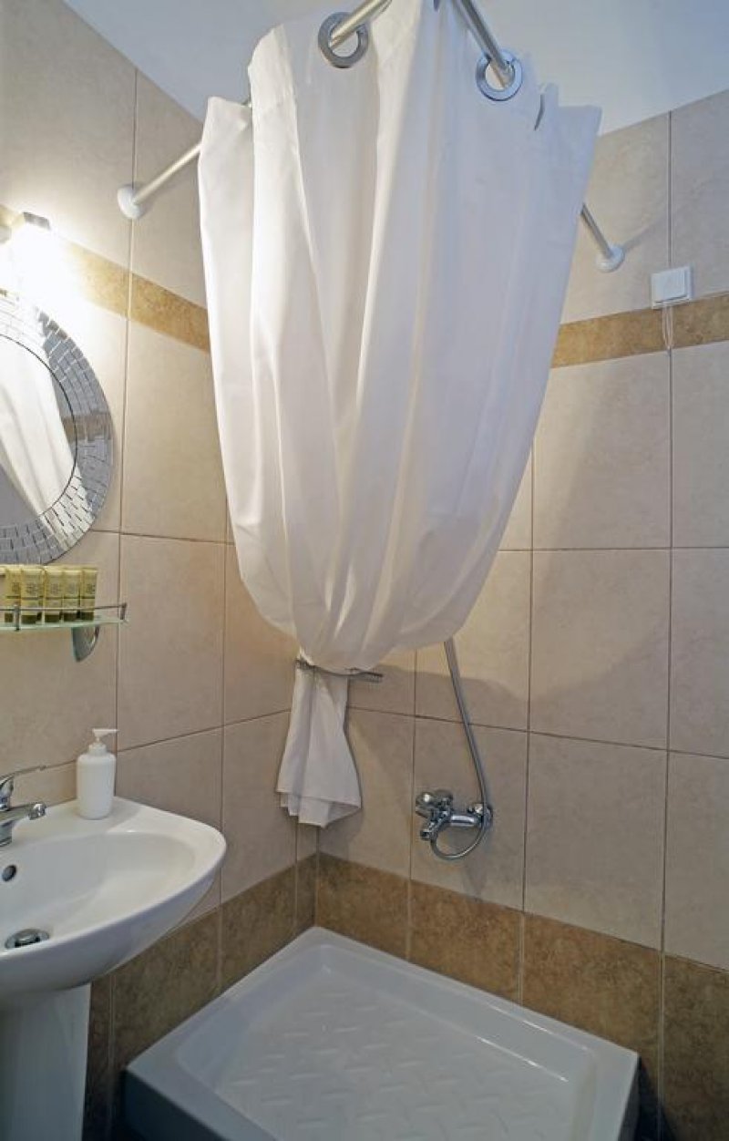 Stratos Hotel - Снимка 2