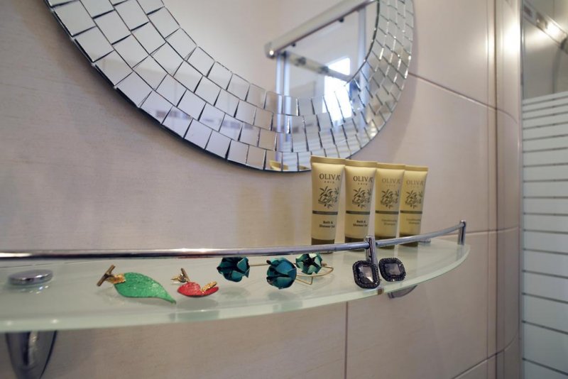 Stratos Hotel - Снимка 3