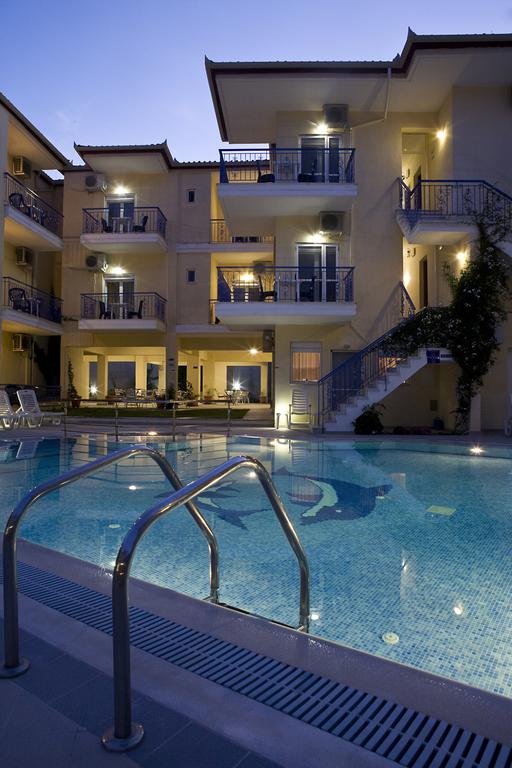 ТОП СЕЗОН в Афитос, Гърция! Нощувка със закуска + басейн в хотел Stratos - Снимка 14
