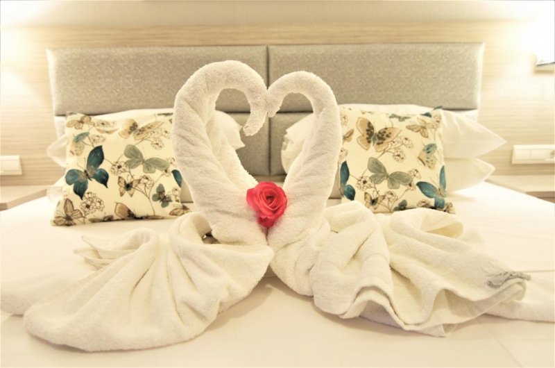 Grand Beach Hotel - Снимка 5