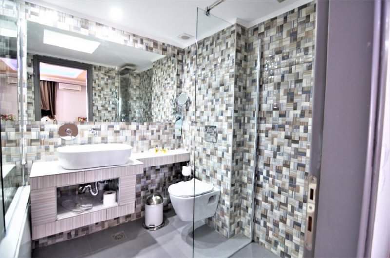 Grand Beach Hotel - Снимка 3