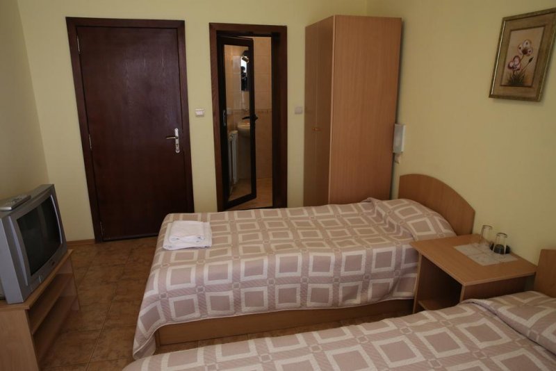 Хотел Папи - Снимка 4