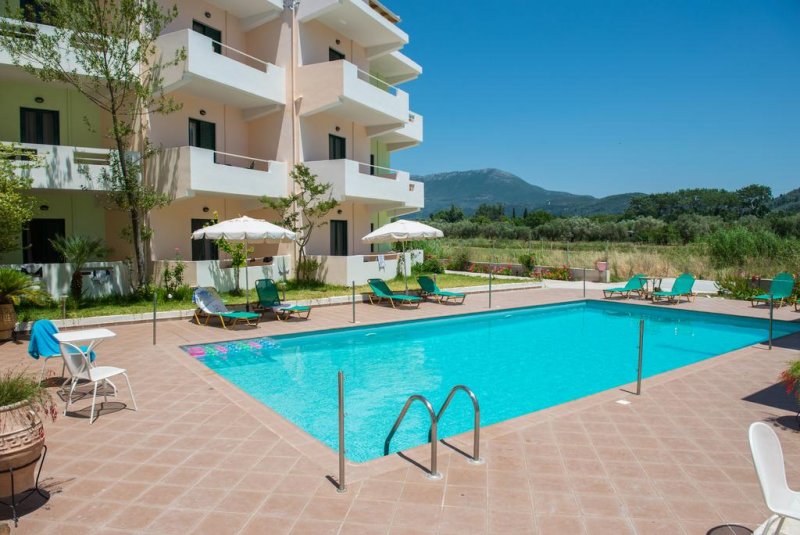 Hotel Odyssion - Снимка 0