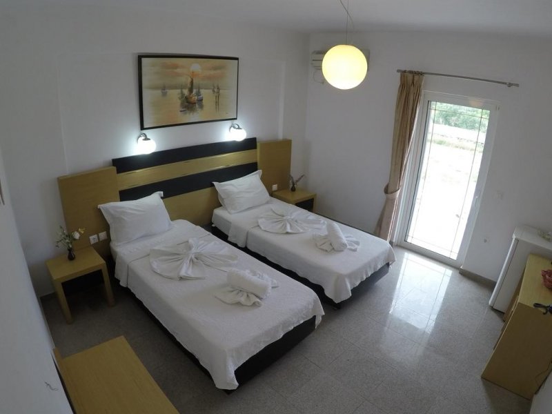 Hotel Odyssion - Снимка 9