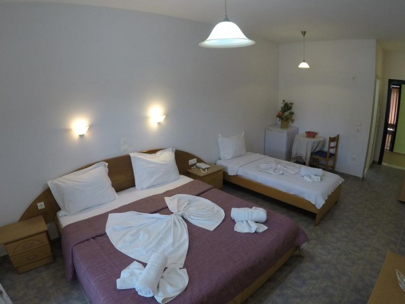 Hotel Odyssion - Снимка 3