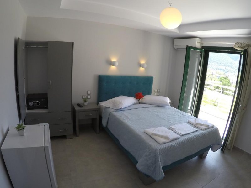 Hotel Odyssion - Снимка 3