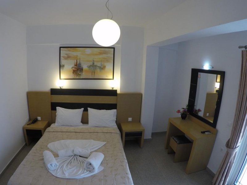 Hotel Odyssion - Снимка 8