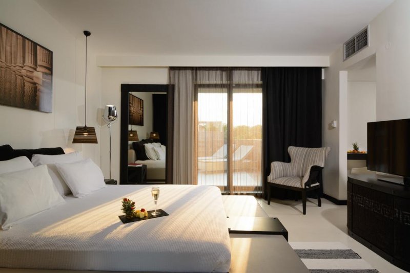 Dion Palace Beauty & Spa Hotel - Снимка 4