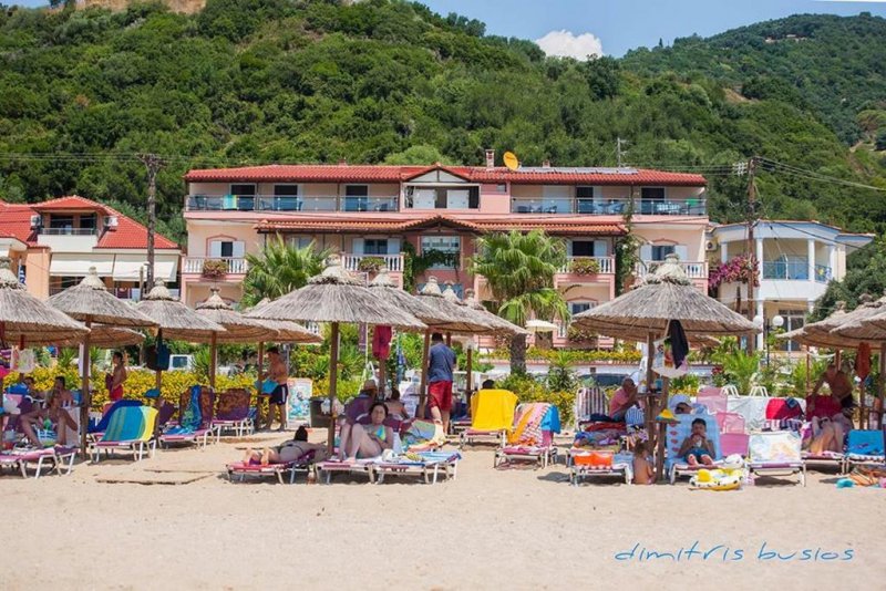 Korali House - Снимка 0