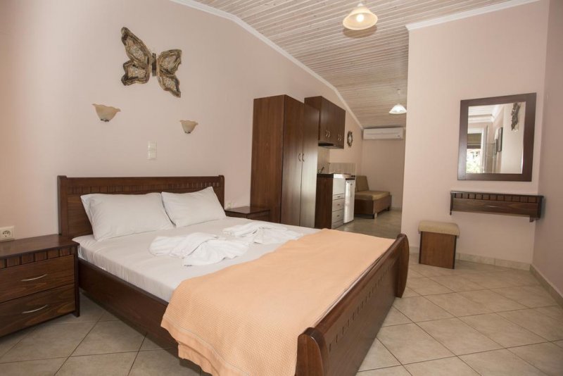 Korali House - Снимка 2