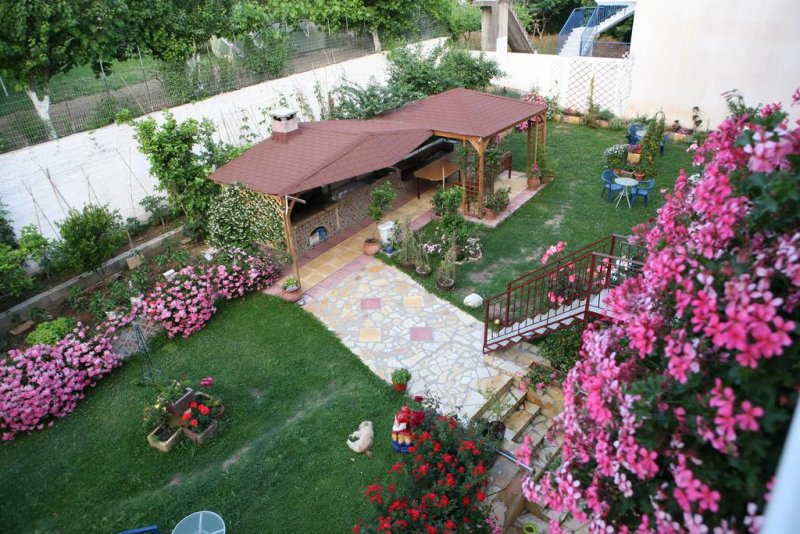 Korali House - Снимка 2